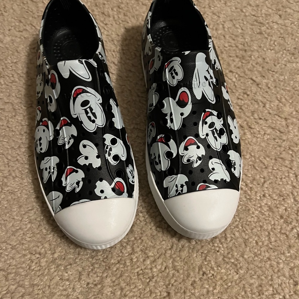 Unisex Native Mickey Mouse Shoes